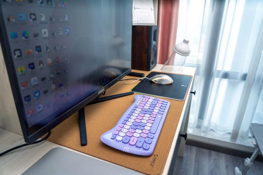 黑爵蓝牙键盘手感,黑爵机械键盘樱花粉测评