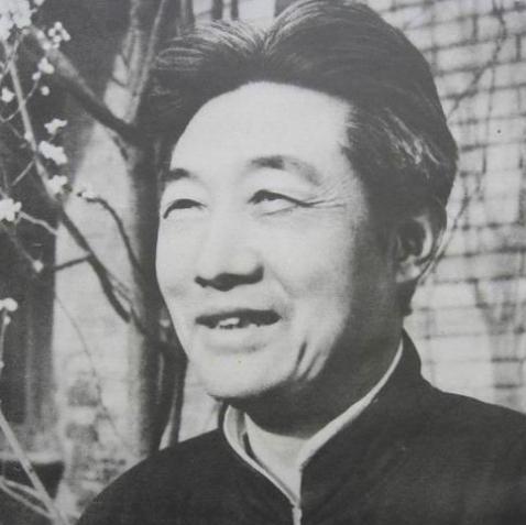 徐悲鸿及其代表作品八骏图,徐悲鸿十骏图每幅都有价值吗