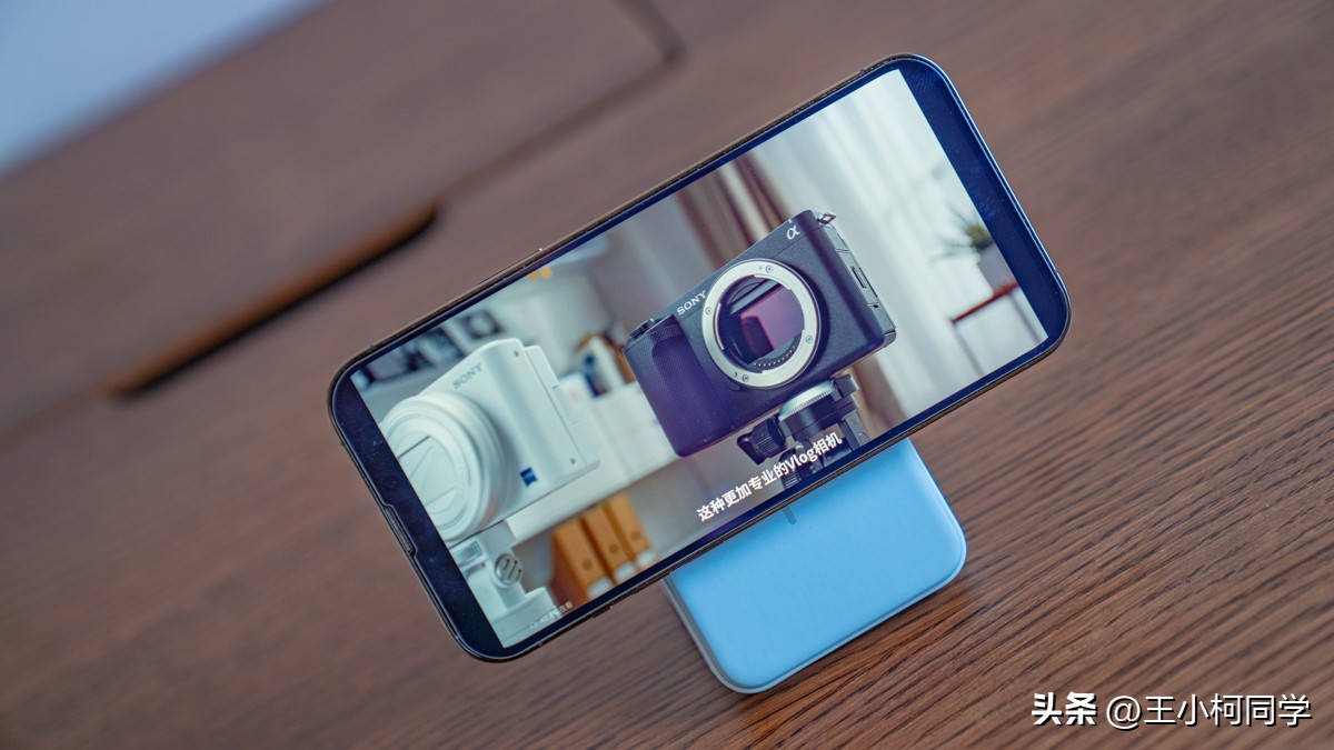 anker磁吸充电宝使用教程,anker磁吸充电宝一代与二代区别