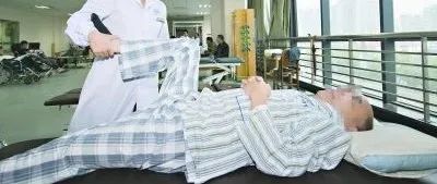 痛风反复发作教你一招让痛风缓解,痛风反复发作别乱治试试这个方法