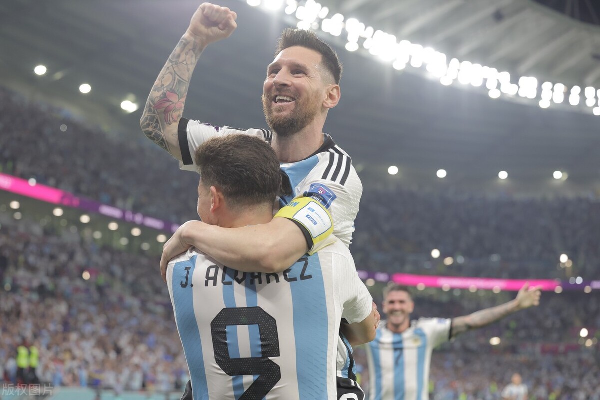 荷兰16强,荷兰vs梅西谁的胜算更大