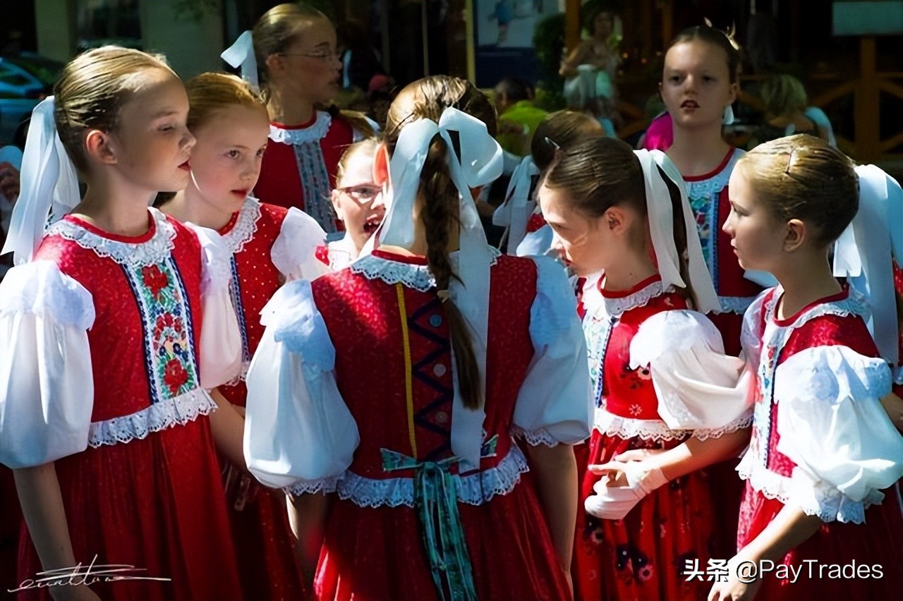 瑞典8月份有什么节日吗,8月份的18号什么节日