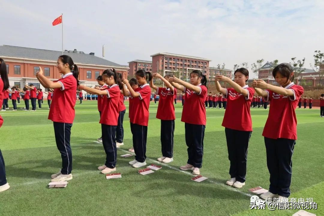 信阳市羊山中学东校区：“阅”读“悦”有味书香漫申城