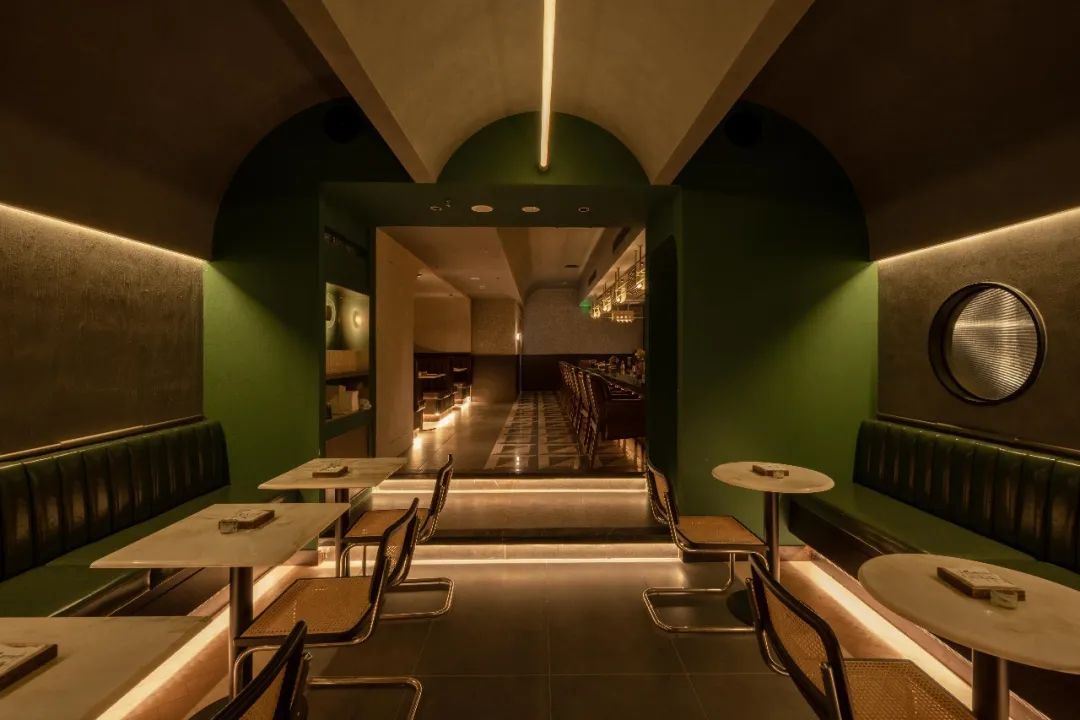 设计灵感丨高温+疫情，这18家“倒霉”的成都新店有什么看头？