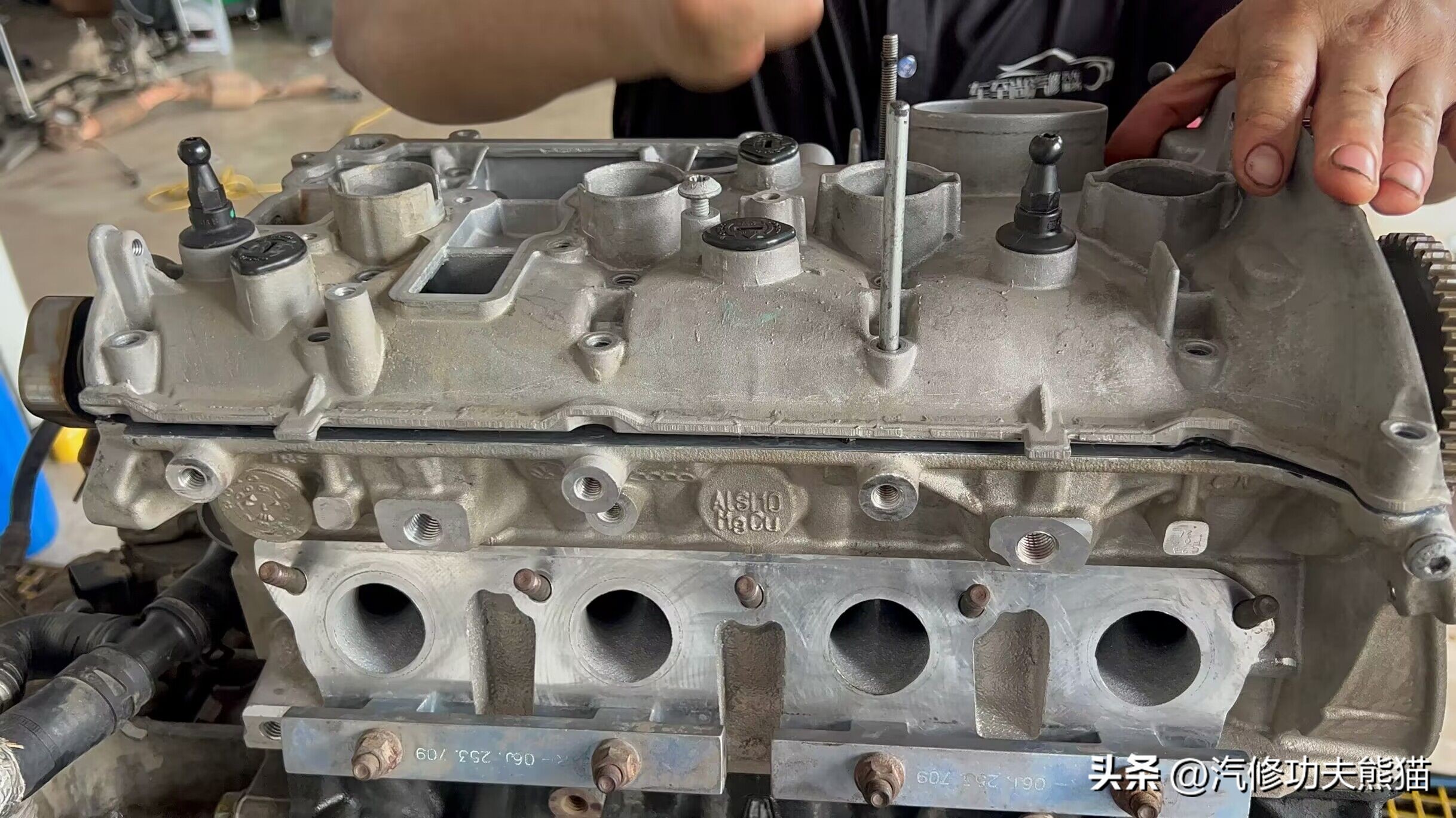 武汉小轿车烧机油处理办法,老款斯柯达烧机油解决方案