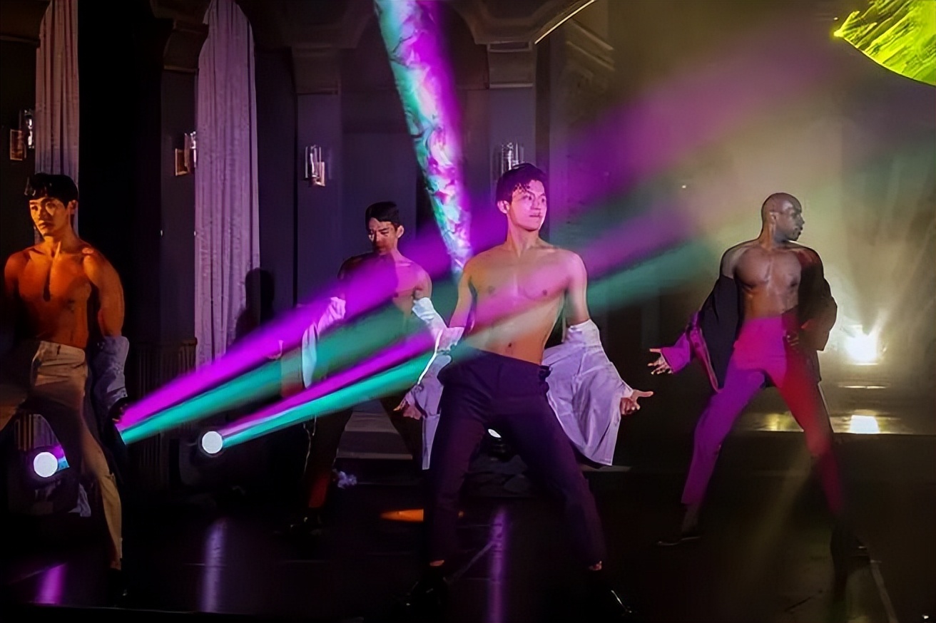 韩国*男猛**秀，竟然也向男客开放了