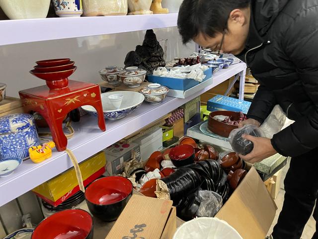 古玩市场老物件老瓷器,古玩市场买老瓷器