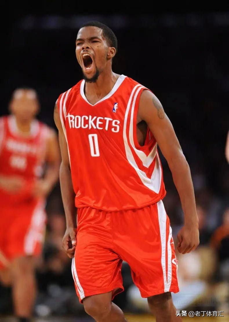 这十位球员你还记得几位？认识八个才能叫老球迷