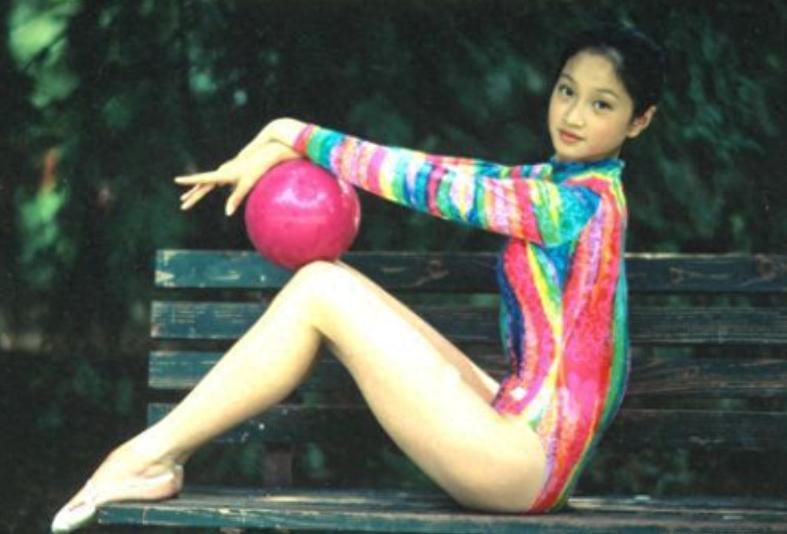 回顾“我是性感，不是浪”：朱亚文敢为艺术“献身”，对妻子却很