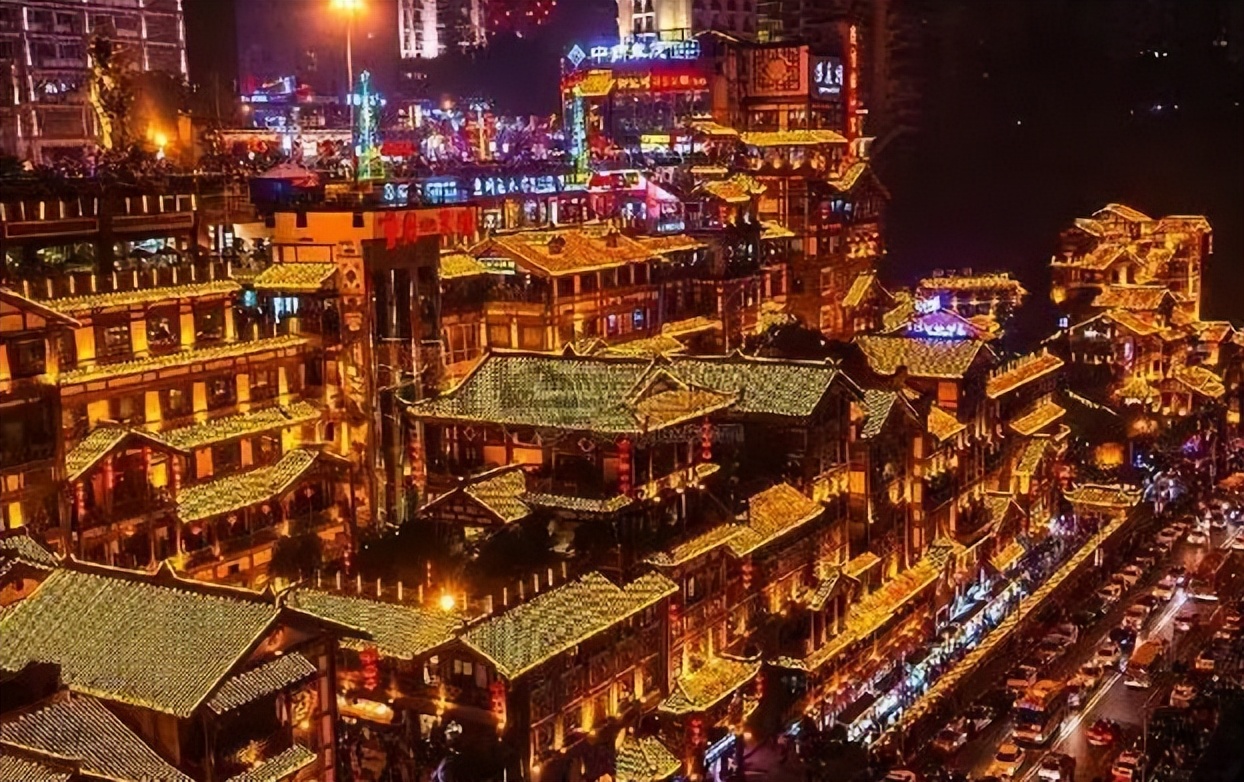 重庆为什么是西南重要的城市,重庆和成都哪个城市更有发展潜力