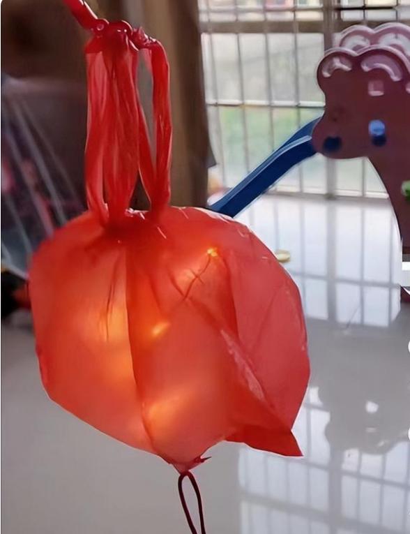 制作简易中秋灯笼儿童手工,家庭手工亲子制作中秋节灯笼