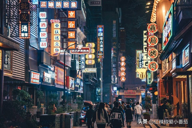 武汉的地摊经济市场现状,南阳地摊经济现状