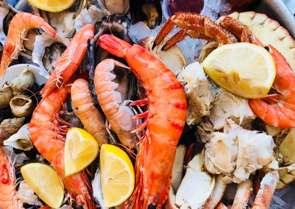 总是反复发作*麻疹荨**，痒得受不了，要怎么办才好？