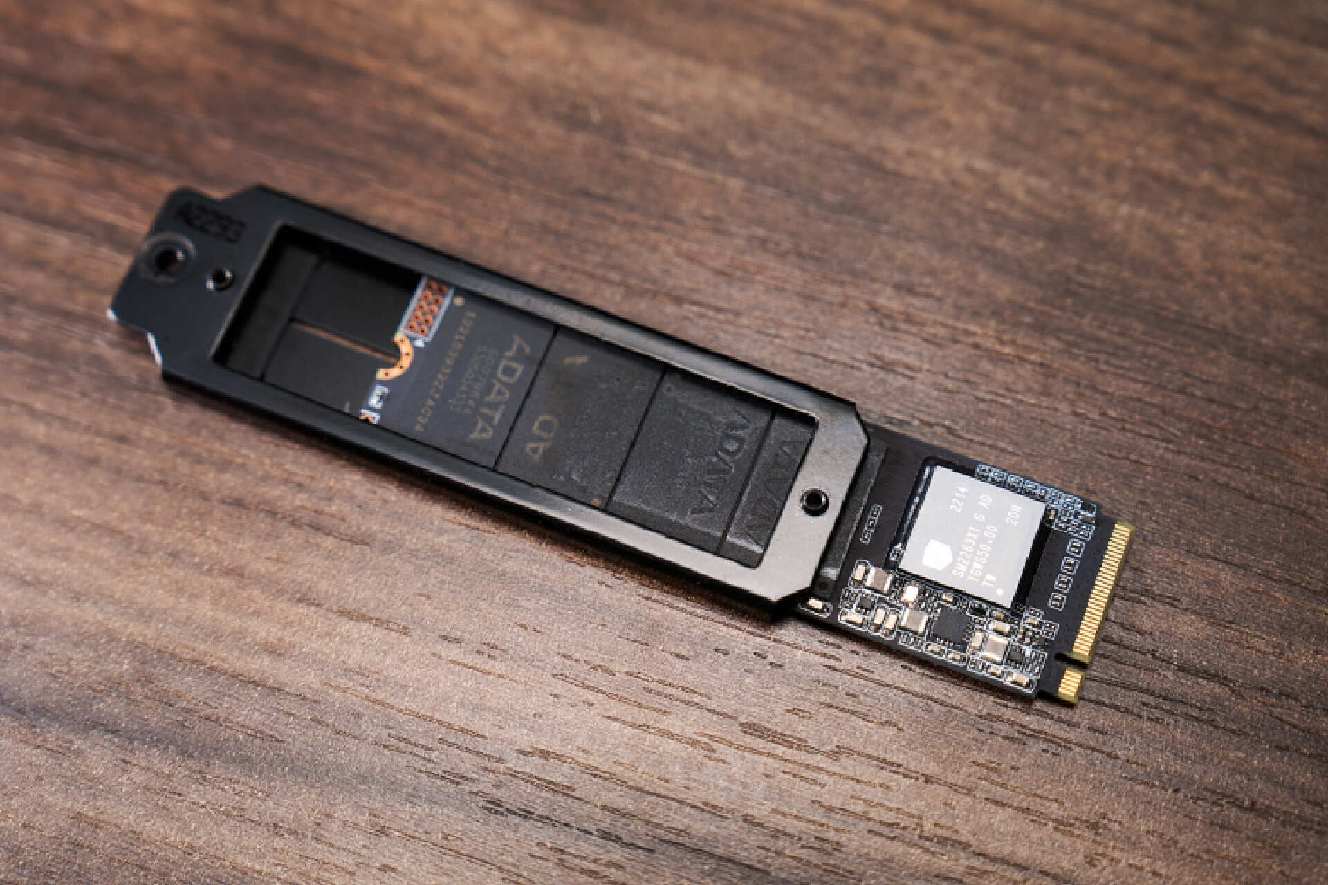 华硕天选x2023台式机改装,华硕天选x2023台式加硬盘