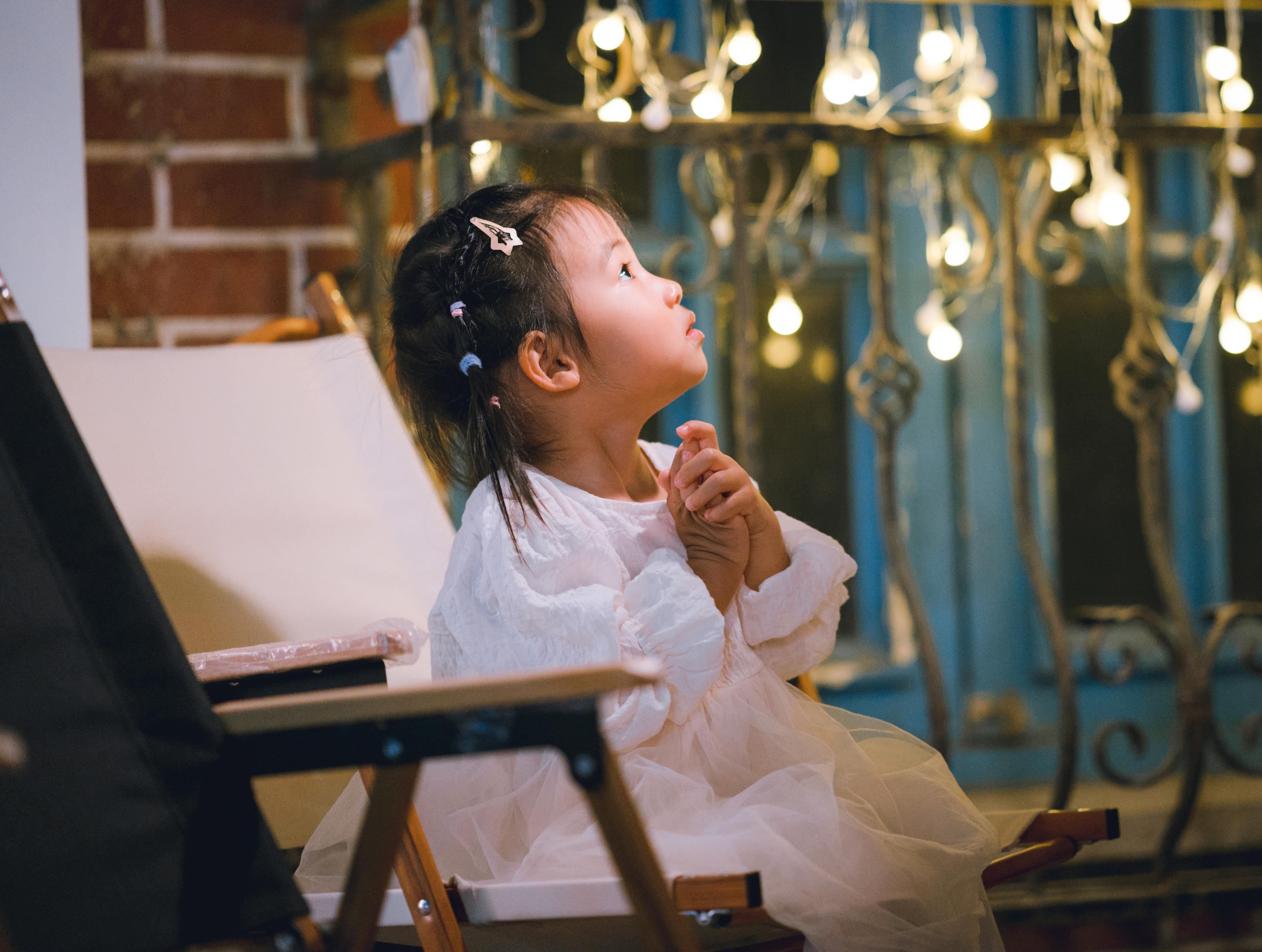 索尼微单相机全画幅镜头,索尼全画幅微单平民级镜头分享