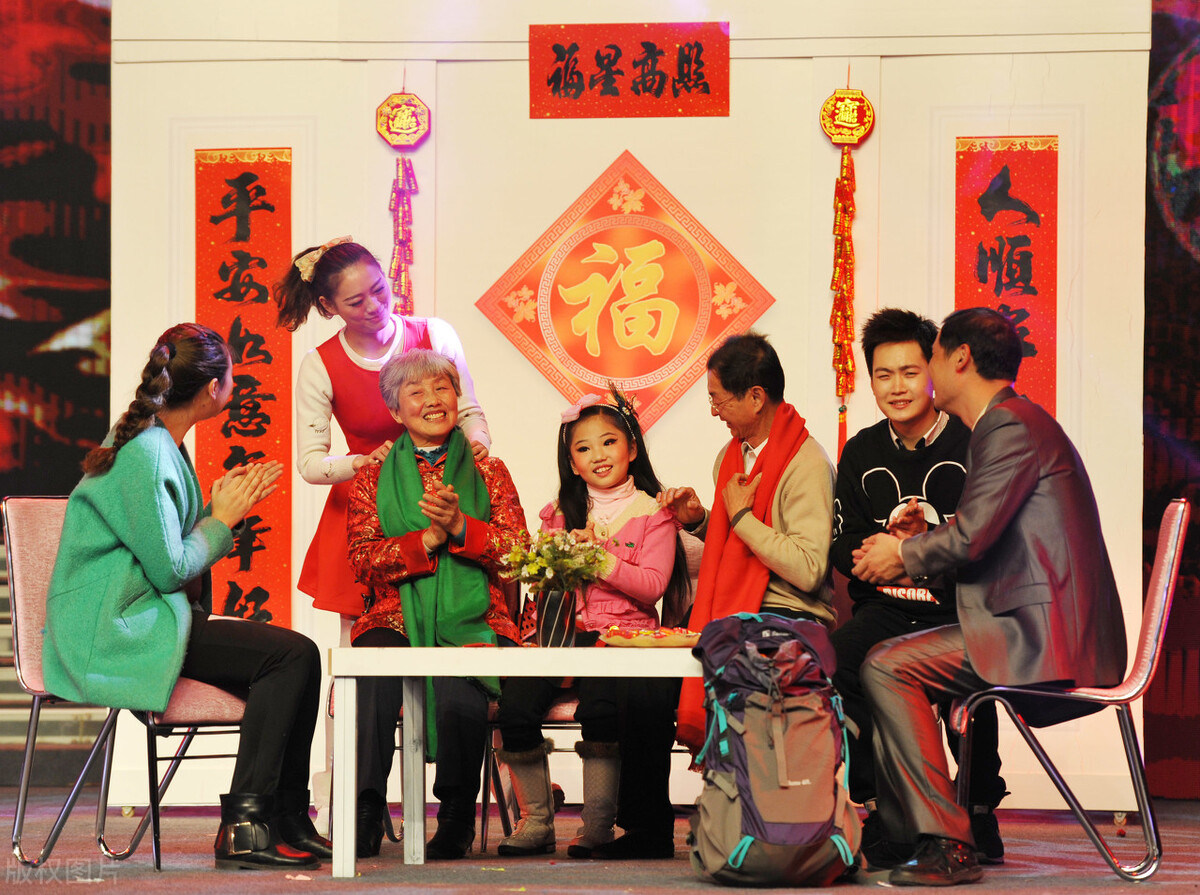 「*今条头日**」当代诗人：韩涛《五律★回家过年,十二首》