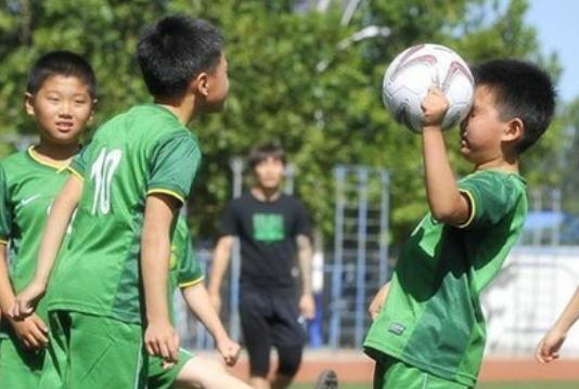 教育部宣布中国青少年足球联赛,中国足球教育部最新发文