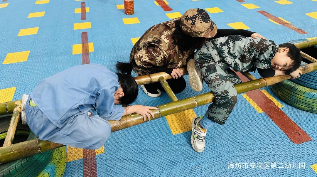 幼儿园聆听红色故事传承红色精神,传统文化在幼儿园的传承实践案例