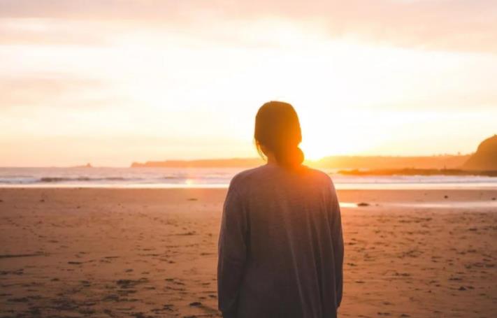 一个人最大的愚蠢就是张嘴就来,一个人最大的愚蠢是什么