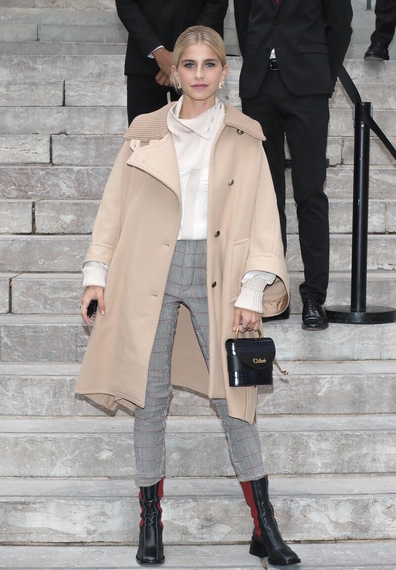 冬季穿羊绒西裤,冬天加厚不加绒的西裤穿着会冷吗