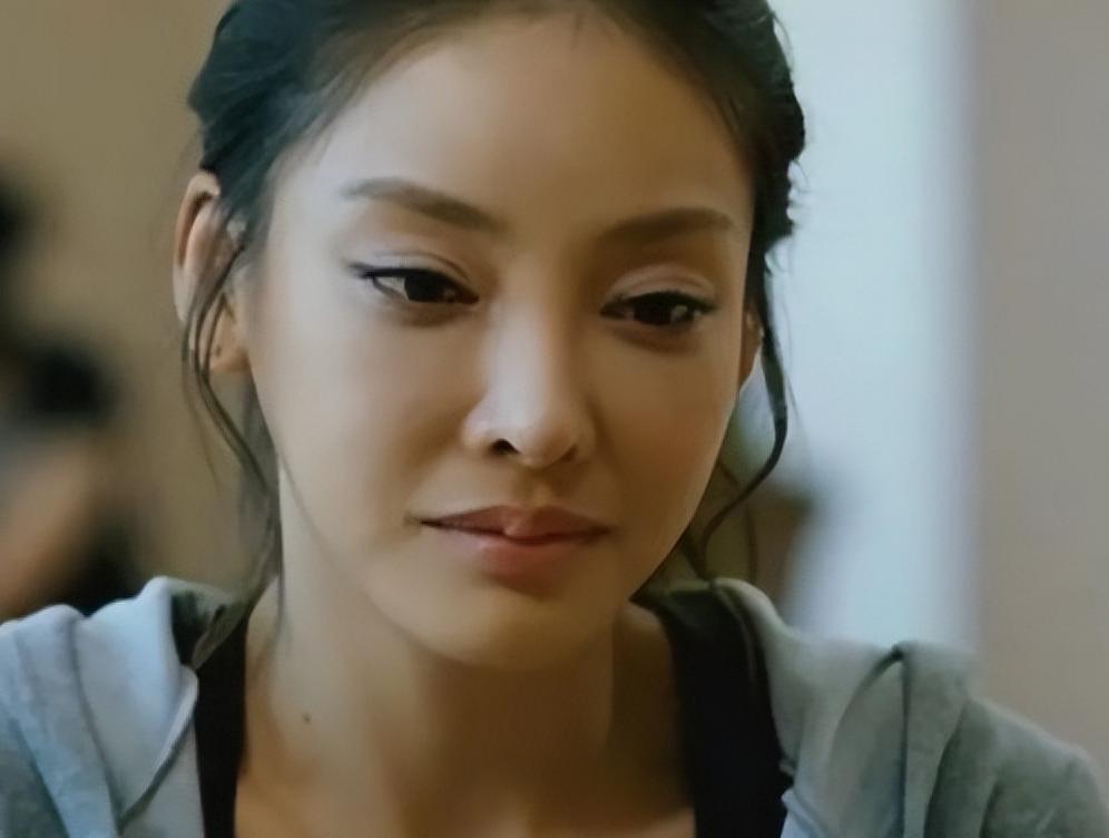 韩国张紫妍案:女星自杀遗书劲爆,总统下令彻查,为何草草结案?