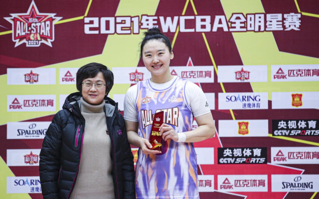 武桐桐决赛受伤,总决赛武桐桐受伤