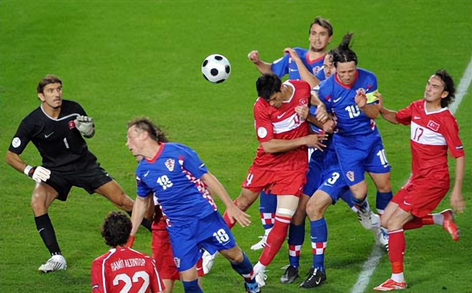 欧洲杯苏格兰vs克罗地亚比分预测,土耳其vs葡萄牙世预赛分析