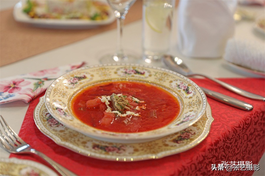 哈尔滨伏尔加庄园20℃避暑胜地，不出国门感受俄罗斯异域风情