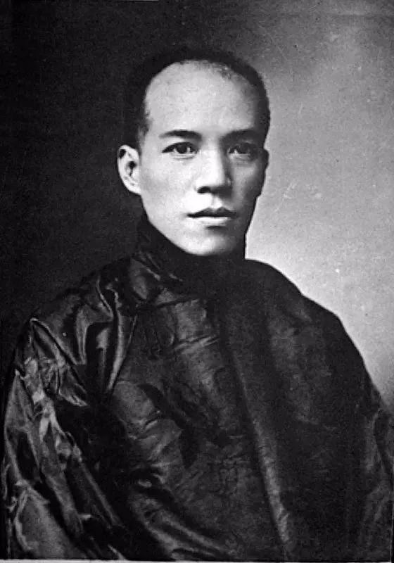 梁启超对联写法,梁启超对联的写法