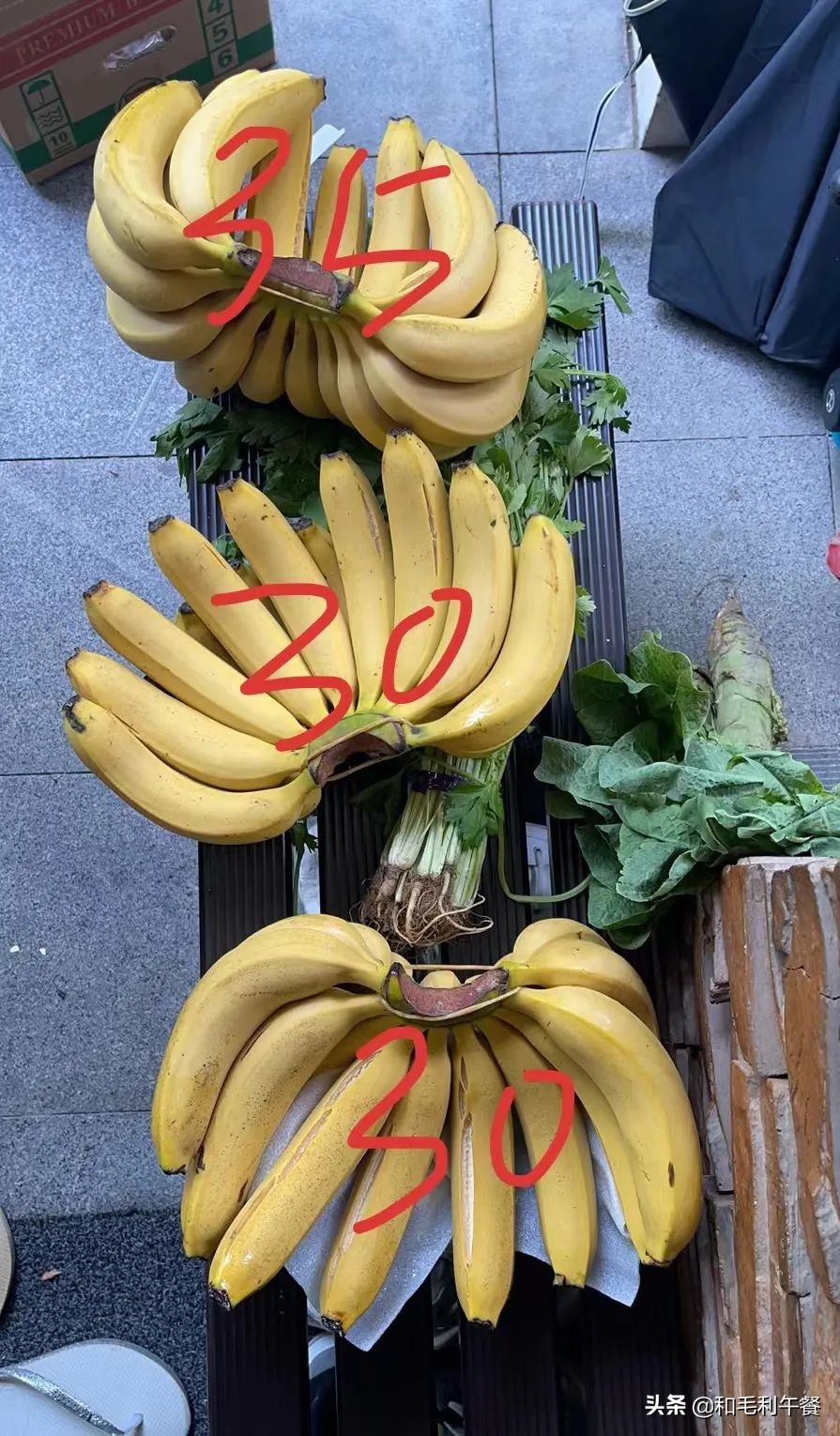 上海疫情后，我成了小区卖菜的