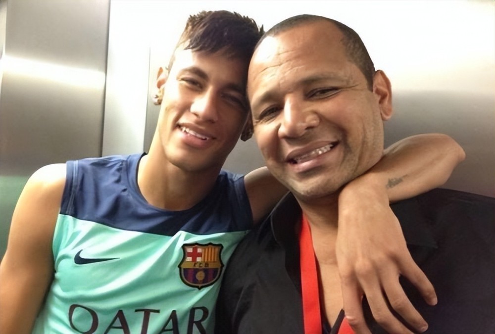 伊卡尔迪内马尔,内马尔伊卡尔迪