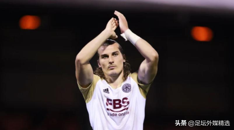 孟菲斯德佩转会,孟菲斯德佩转会巴萨