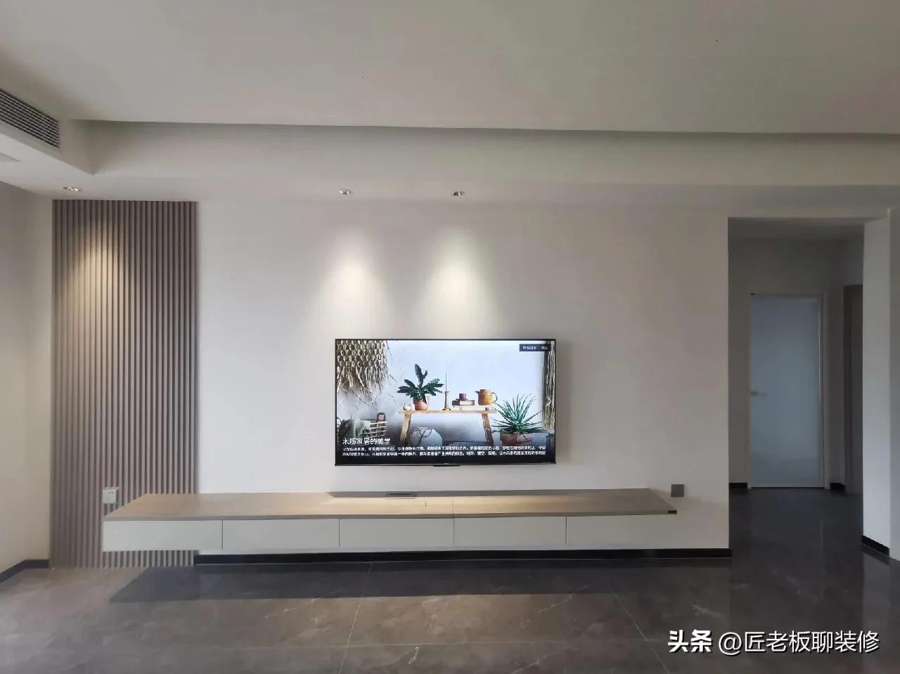 为什么都说电视“买大不买小”？不是无脑而是经验教训总结！