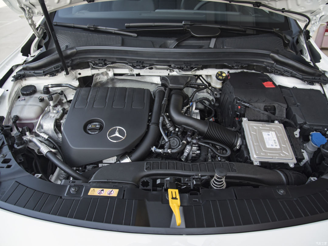 2023款宝马x1和2023奔驰gla哪款好,奔驰gla值得购买吗