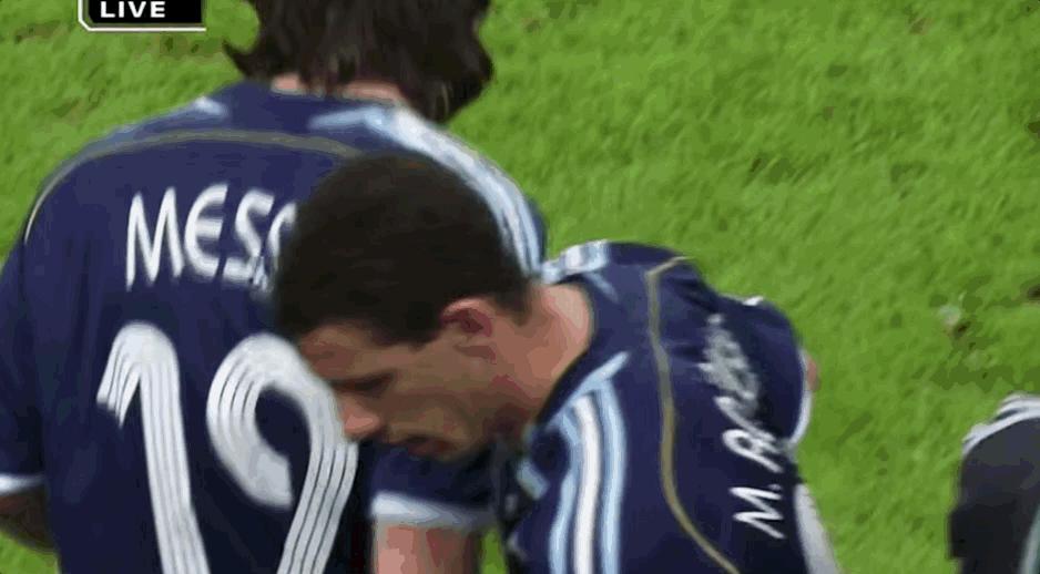 梅西和15岁的少年,梅西第8次获金球奖