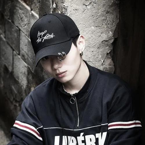 卫衣到底怎么样才算卫衣,卫衣为什么叫卫衣