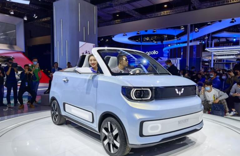 日本疯狂购买五菱宏光mini,日本原装进口五菱宏光