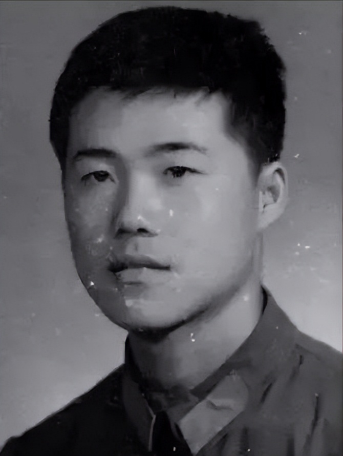 王石为了他娇妻改变多少人,王石抛弃发妻