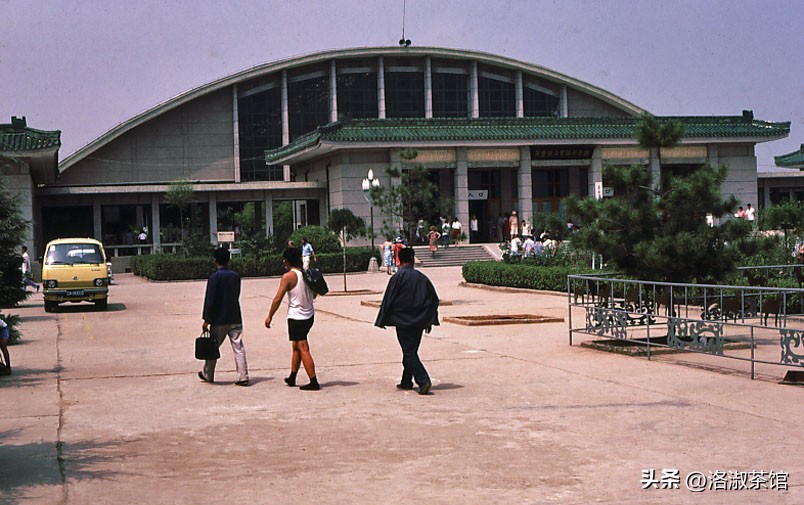 32张老照片惊艳了历史,西安80年代老照片