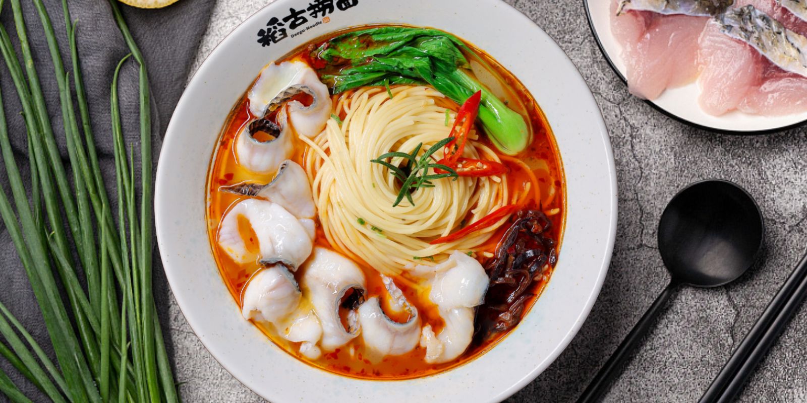 兰州加盟纯汤牛肉面馆加盟费高吗,面馆加盟共享美食盛宴的创业机遇