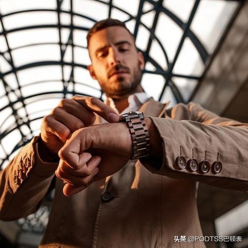 不过时的五款腕表,经典不过时8款腕表男人必入