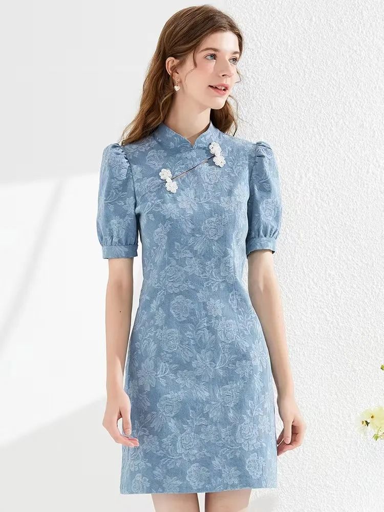 欧阳娜娜、杨超越争着蹭热度的新顶流，原来长这样