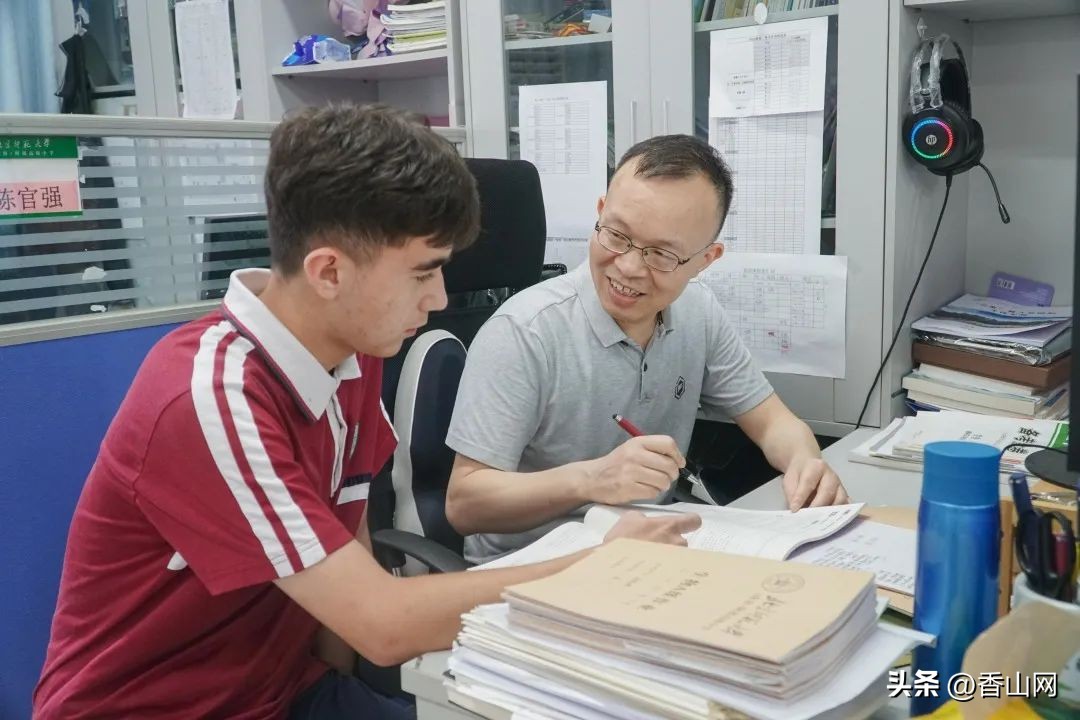 北师大珠海附中,三年青春在校园里