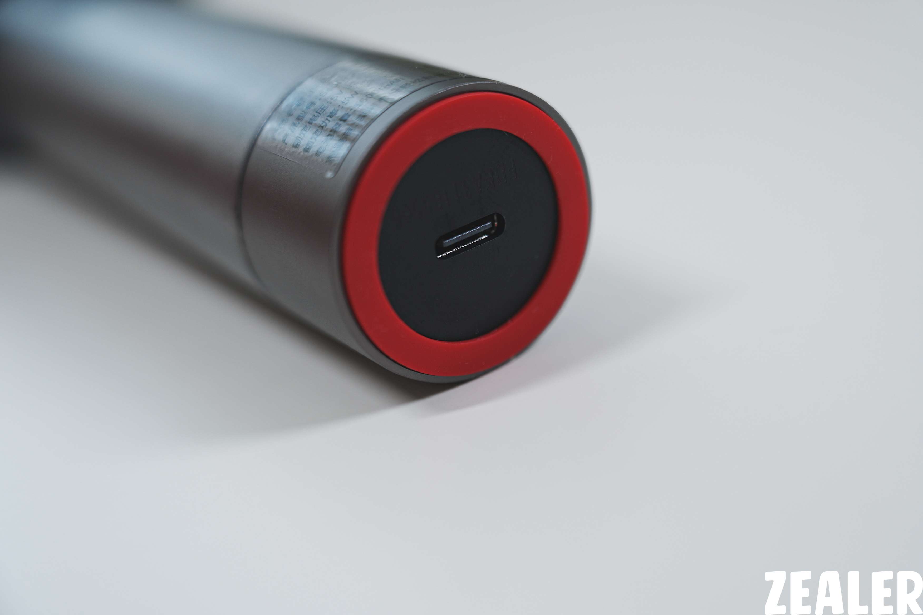 冲当发量王者原来长头发这么简单倍轻松Scalp3头皮智能按摩梳