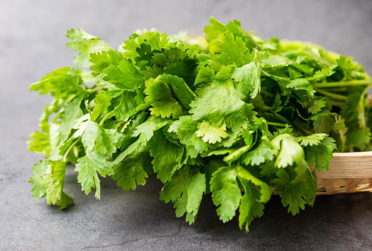 简单的菠萝牛肉,菠萝牛肉最好吃的做法