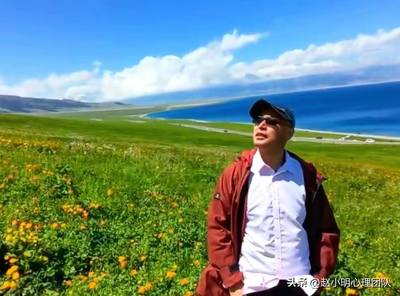 初中成绩退步家长该怎么沟通,孩子上学哭了一个月怎么办