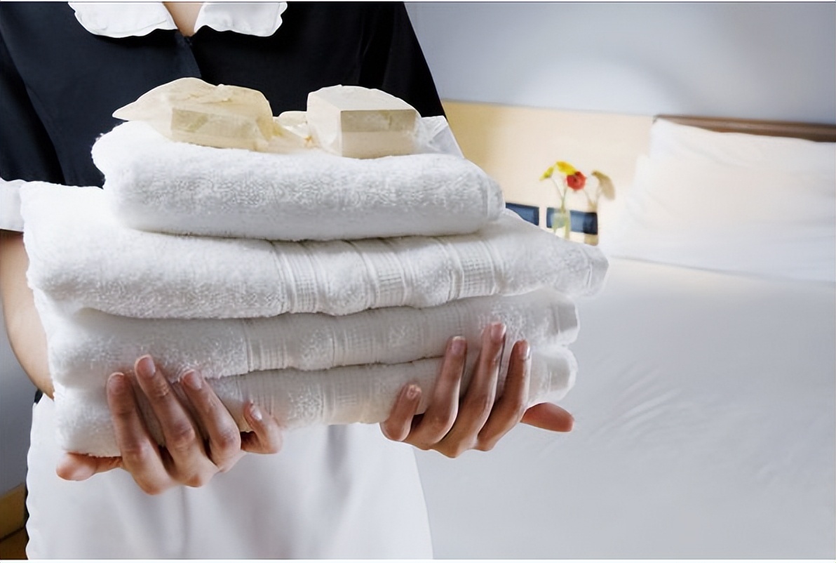 男子腹部痒,男性大量阴虱和虫卵