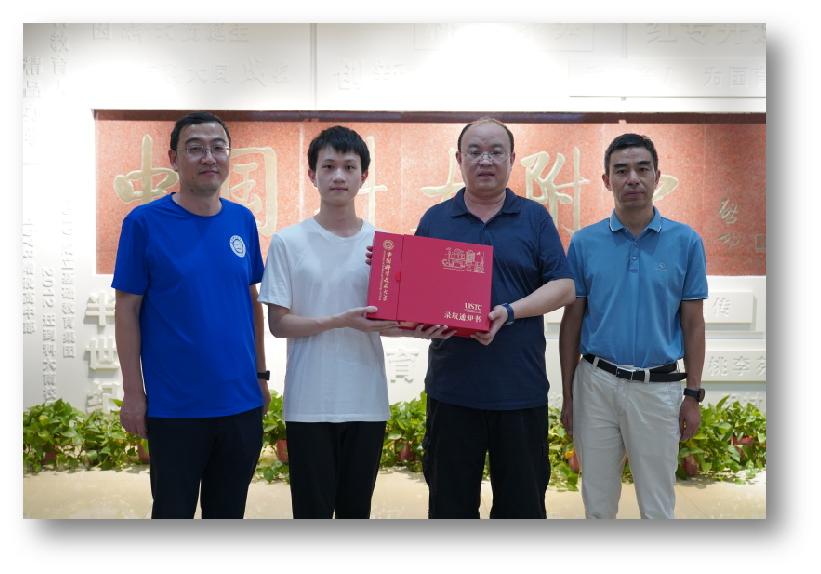 鍚堣偉濂界殑楂樹腑瀛︽牎璁茶В,甯︿綘浜嗚В瀹夊窘楂樻牎