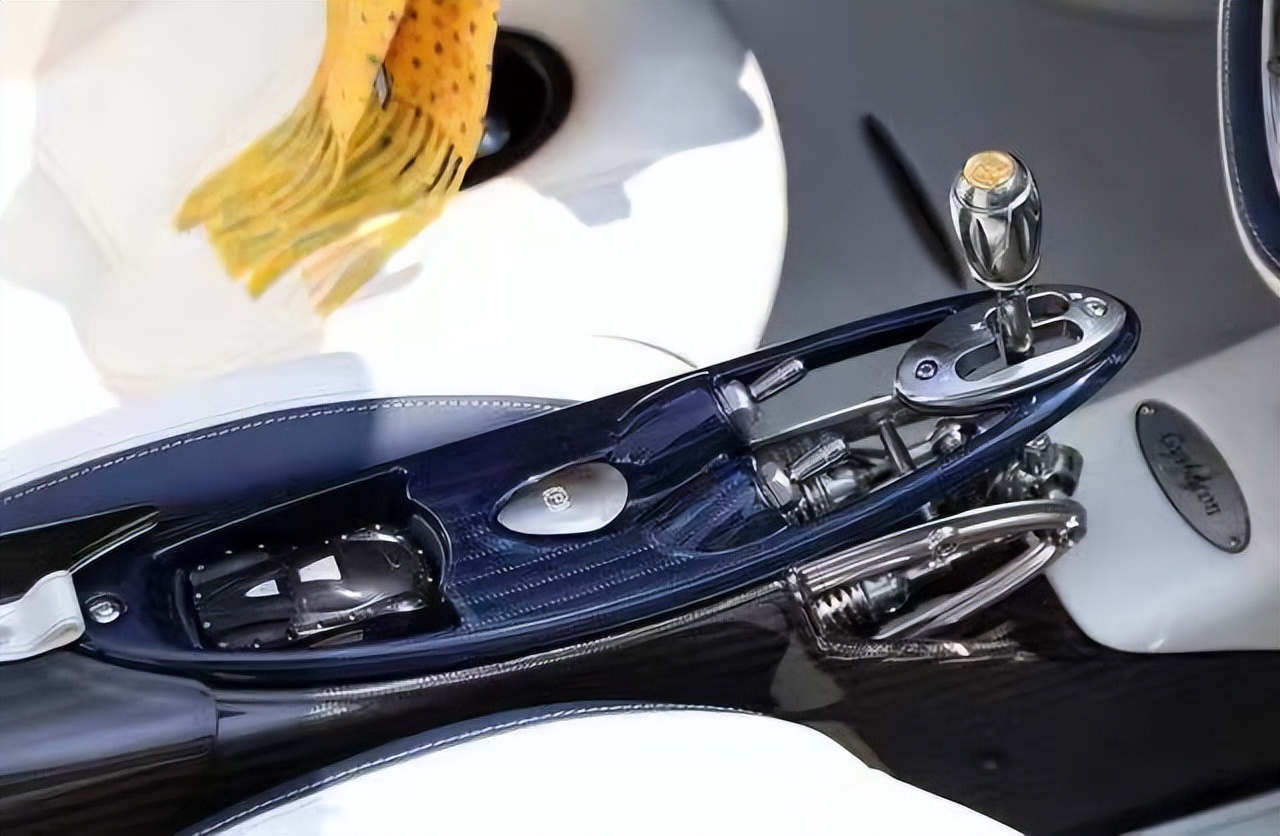 和西昊s300一模一样的椅子,西昊s300和蝴蝶椅