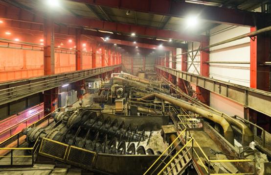 飞越俄罗斯上空,世界目前最大的钻石矿